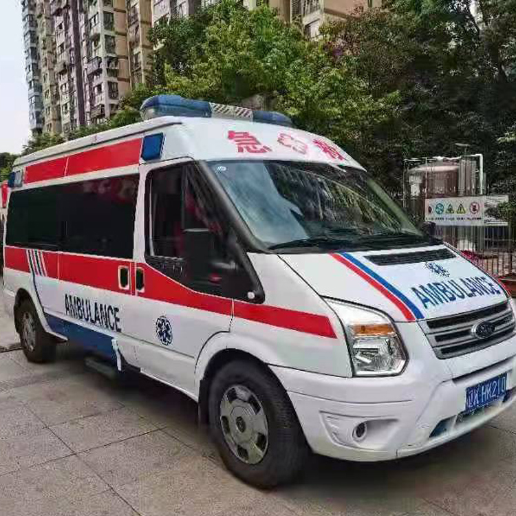 雄关区长途救护车护送病人返乡
